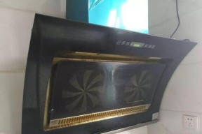 火锅店后厨油烟机的清洗方法与注意事项（全面解析火锅店后厨油烟机的清洗步骤与技巧）