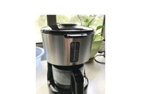 飞利浦咖啡机漏水的修理费用和维护方法（探究飞利浦咖啡机漏水的原因及修理费用解析）