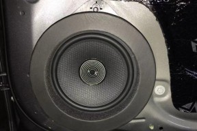 瑞卡尔顶级汽车音响的性能如何？