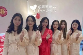 伴娘服装颜色选择指南：哪种颜色最合适？