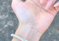 吴克群同款蓝牙耳机型号是什么？