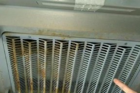 火锅店后厨油烟机清洗的正确方法（保持清洁卫生）