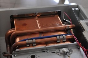 能率热水器显示11故障解决指南（解决方法及注意事项）