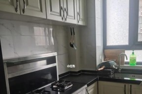 以邻居集成灶卖价高的原因（揭秘邻居集成灶卖价飙升的秘密）