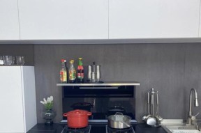 解决厨房集成灶落差问题的实用方法（如何应对厨房集成灶高低不平的情况）