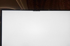 液晶电视漏光问题解析及处理方法（探讨液晶电视漏光原因及有效解决方案）