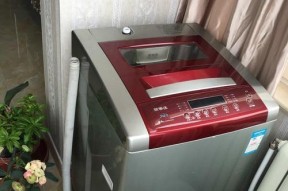 荣事达洗衣机E1故障解决指南（快速修复荣事达洗衣机E1错误的简易方法）