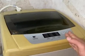 松下洗衣机E5故障解决方法（排水系统故障是松下洗衣机E5错误代码的原因）