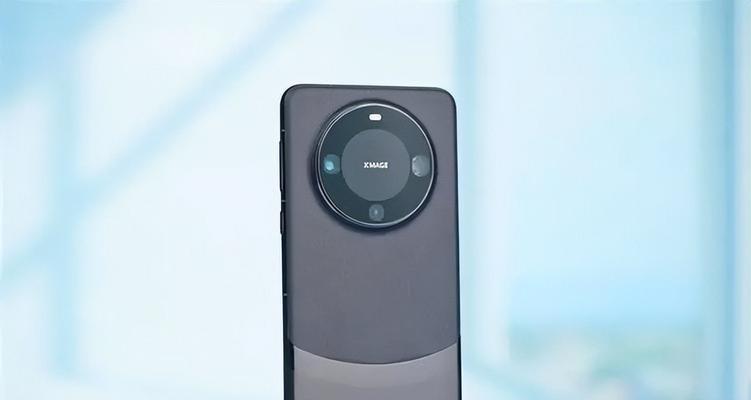 华为手机如何显示2个城市的天气信息（一键切换城市，轻松查看天气预报）  第1张