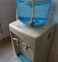如何维修不制冷的饮水机（快速解决饮水机不制冷问题的实用方法）  第2张