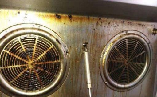 如何正确清洗天津商用油烟机（简单易行的清洗方法）  第3张