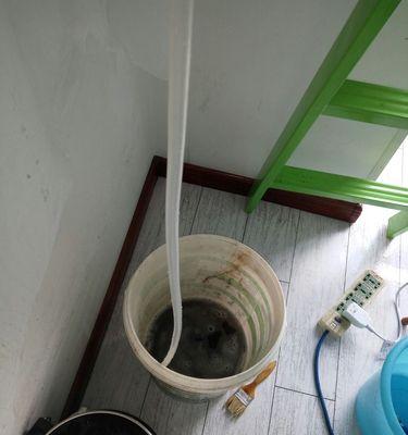 清洗洗衣机污水的有效方法（简单）  第3张