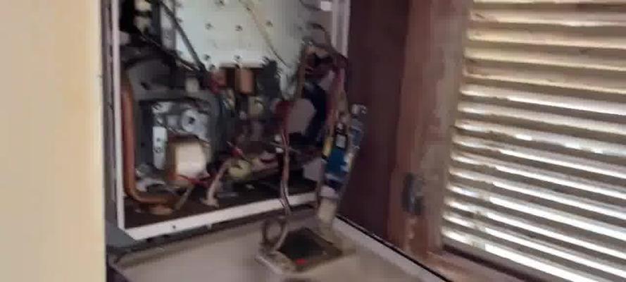 解读博尔斯壁挂炉E0故障，排除取暖隐患（了解E0故障的原因和解决方法）  第3张
