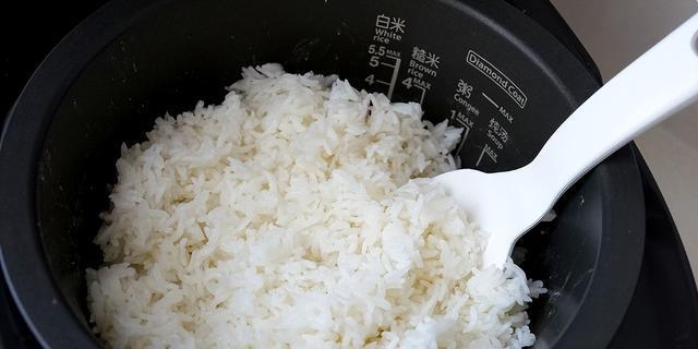 电饭煲大米粥发黑原因及解决方法  第3张