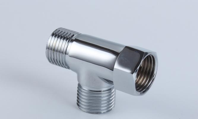 热水器下水管接头的安装方法（详细介绍以热水器下水管接头的安装方法及注意事项）  第3张