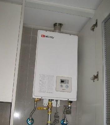 解决热水器水压不够的方法（提升家用热水器水压的简易措施）  第1张
