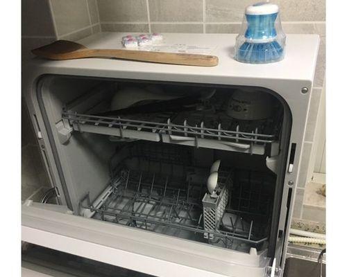 松下洗碗机排水方法及使用技巧（轻松解决餐后烦恼）  第2张