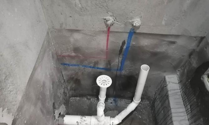 解决蹲便器后排水管预留尺寸离墙过大问题的方法（如何有效解决蹲便器后排水管预留尺寸离墙过大的困扰）  第1张