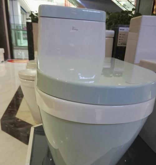 如何解决马桶冲不下去的问题（以帝王洁具马桶怎么冲不下去）  第1张