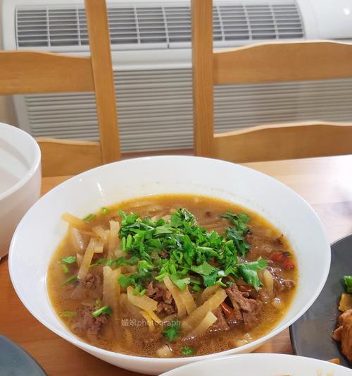 牛腩肉怎么做好吃又简单？掌握这些技巧轻松搞定！  第3张