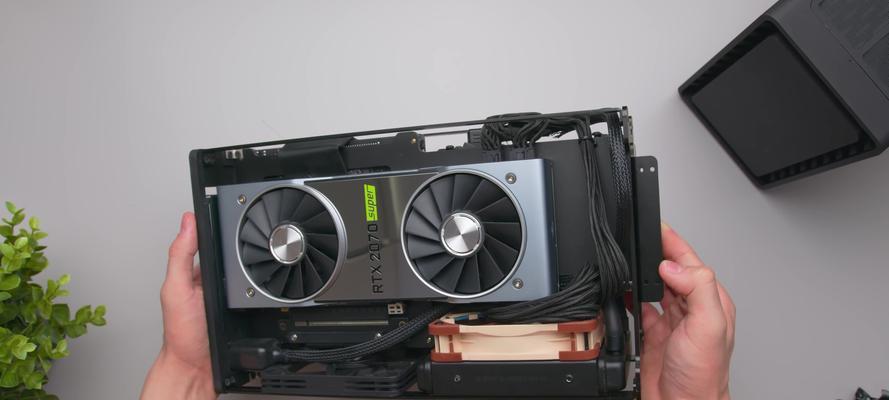超长显卡在手提机箱中如何设置？需要哪些工具？  第1张